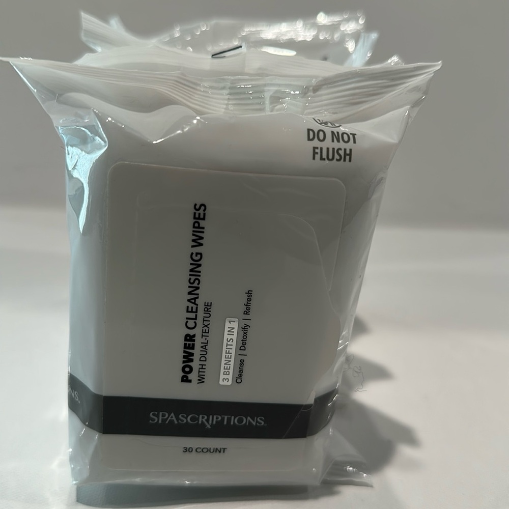 SPAScriptions Power Cleansing Wipes with Dual-Texture.